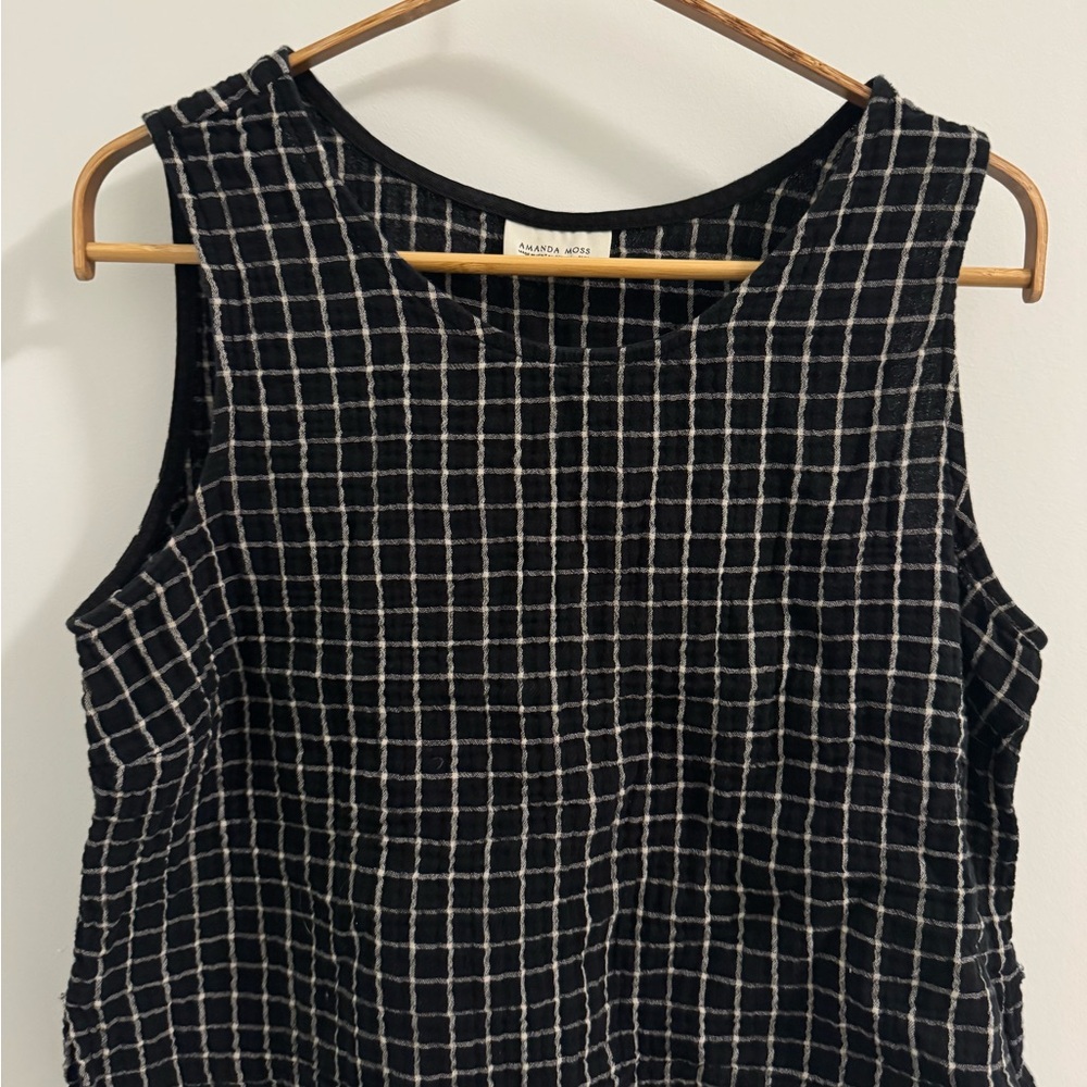 Amanda Moss Black and White Grid Pattern Sleeveless Top (Made in Canada)